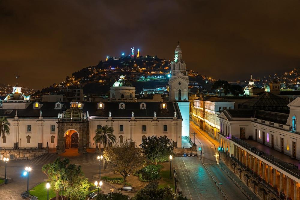 Plaza Grande Hotel Quito Zewnętrze zdjęcie